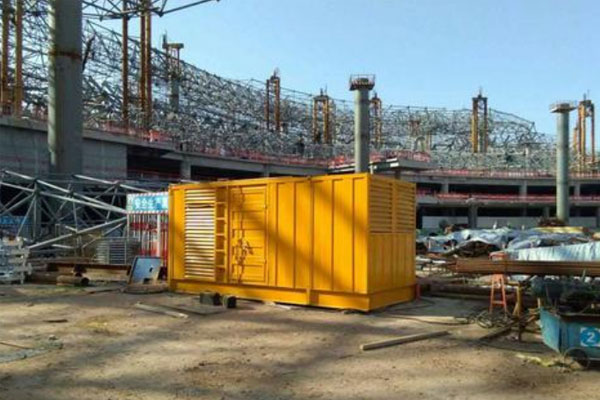 宁津发电机出租如何判断空气滤清器是否需要更换？
